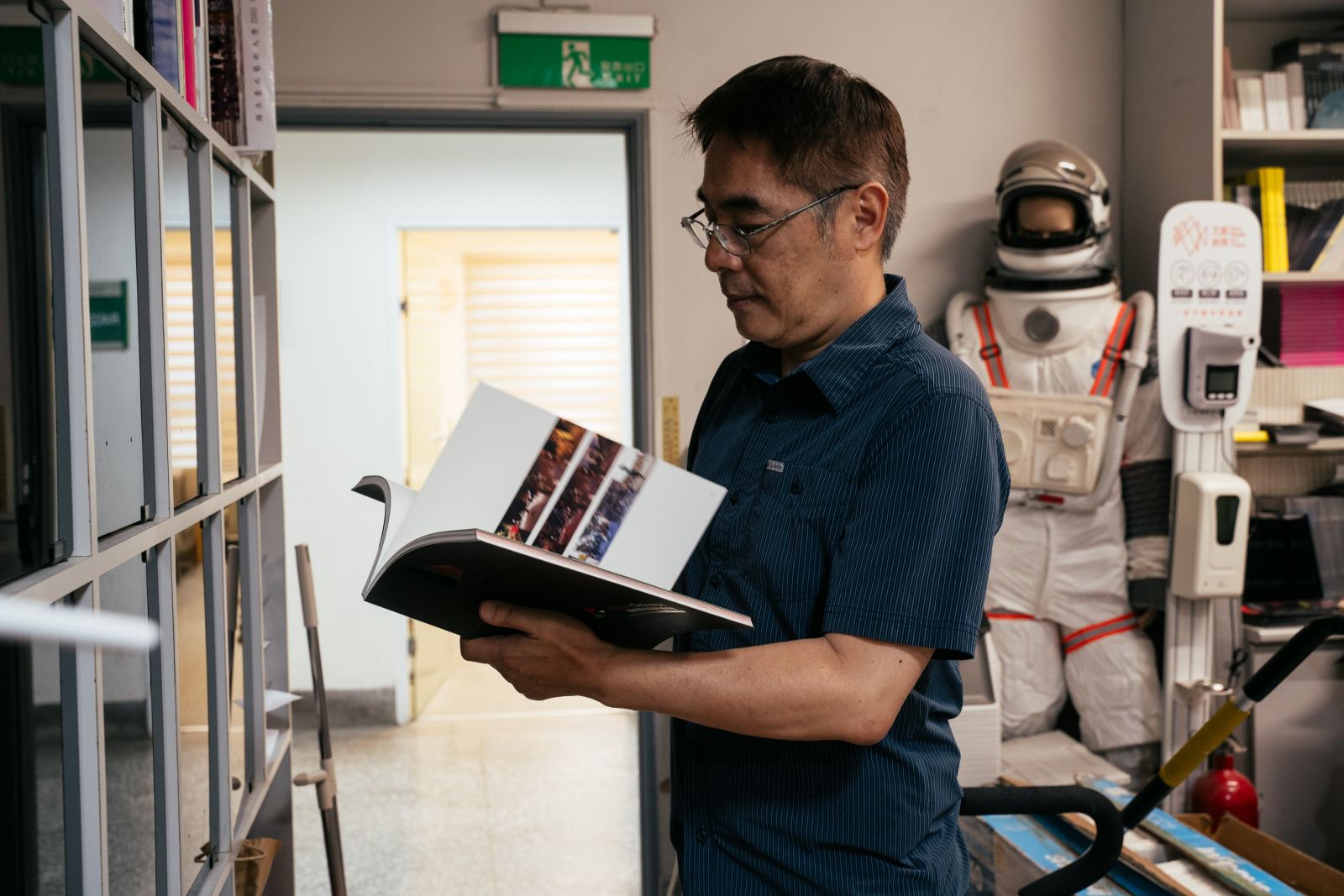 111學年度優良教師 新媒系戴嘉明教授專訪